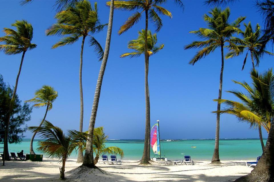 Larimar Beach Punta Cana Hotell Exteriör bild